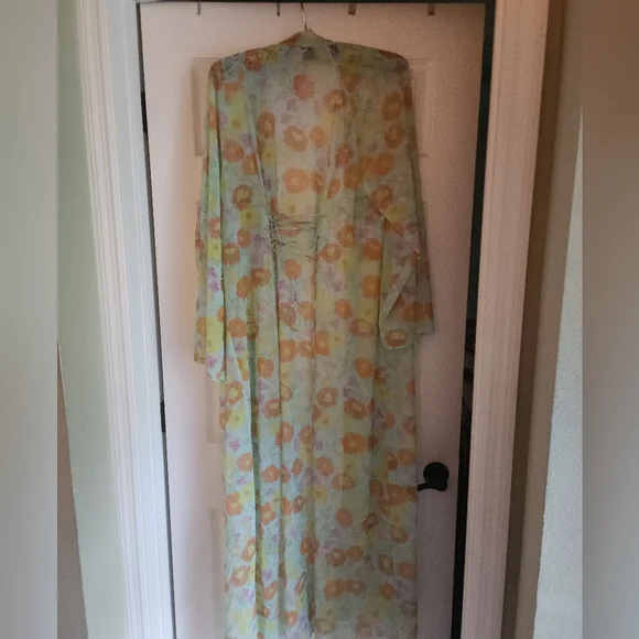 Savage X Fenty Free Spirit Robe - Picture 5 of 7